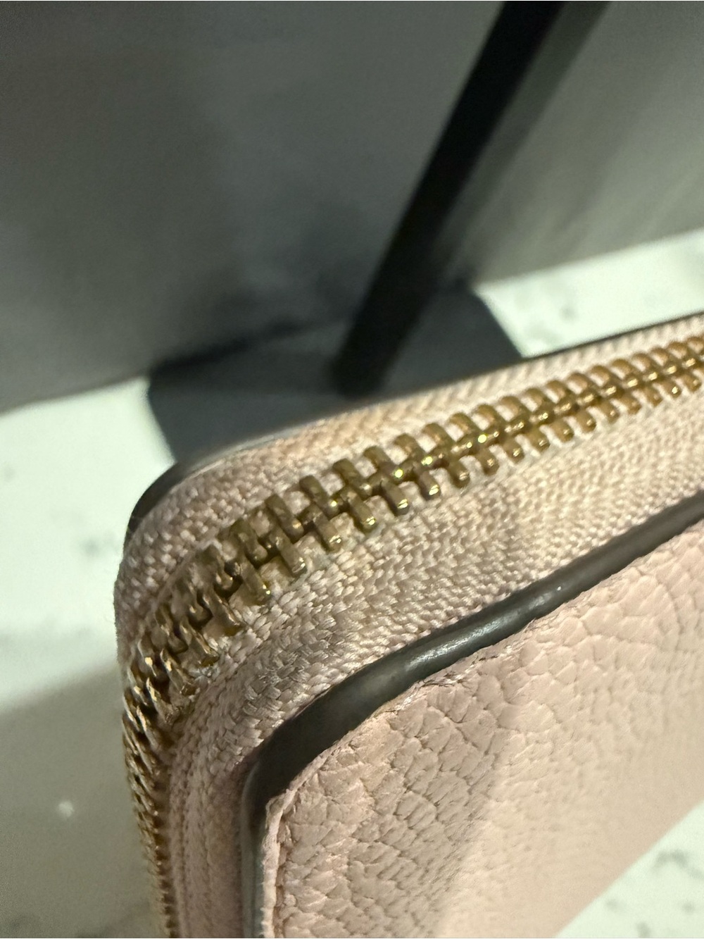 Tory Burch Blush Pink Pebbled Leather Zip Wallet with Gold Logo - Picture 7 of 16